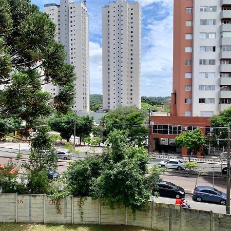 205- Apartamento 1 Quarto Suite, Encantador, Amplo E Decorado, Mobiliario Moderno, Cozinha Completa Com Utensilios , Excelente Vista Da Cidade E Localizacao Privelegiada No Bairro Bigorrilho , Curitiba Exterior foto