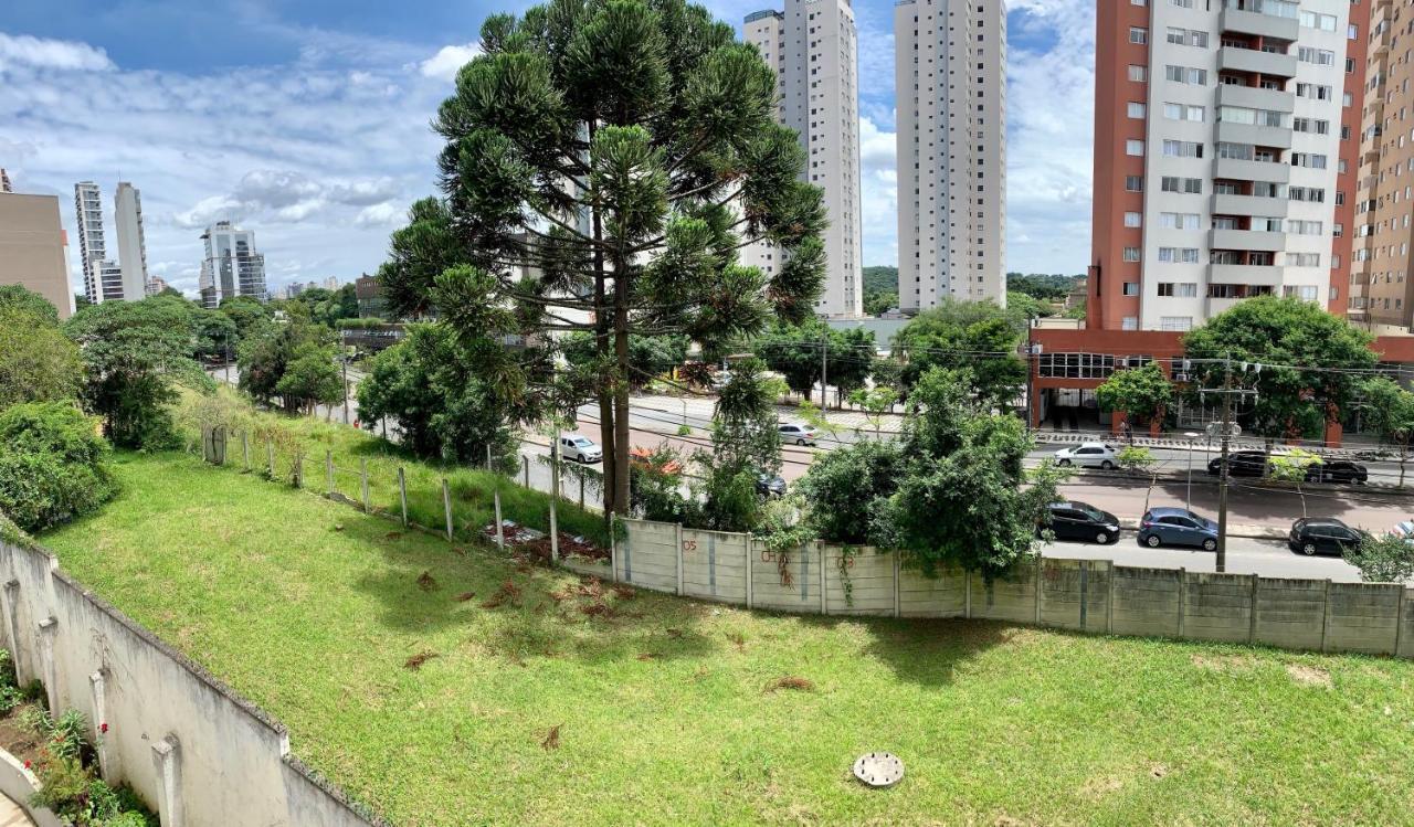 205- Apartamento 1 Quarto Suite, Encantador, Amplo E Decorado, Mobiliario Moderno, Cozinha Completa Com Utensilios , Excelente Vista Da Cidade E Localizacao Privelegiada No Bairro Bigorrilho , Curitiba Exterior foto